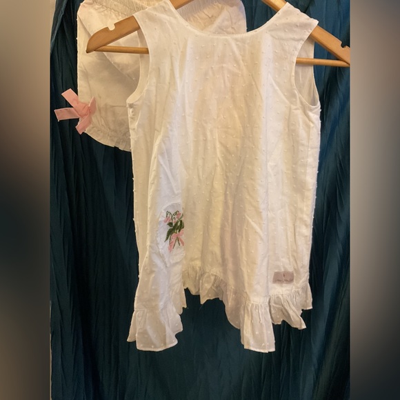 NWT dress open back with shorts - Picture 3 of 7